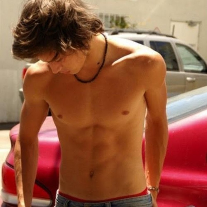 Kinder Surprise League Justice