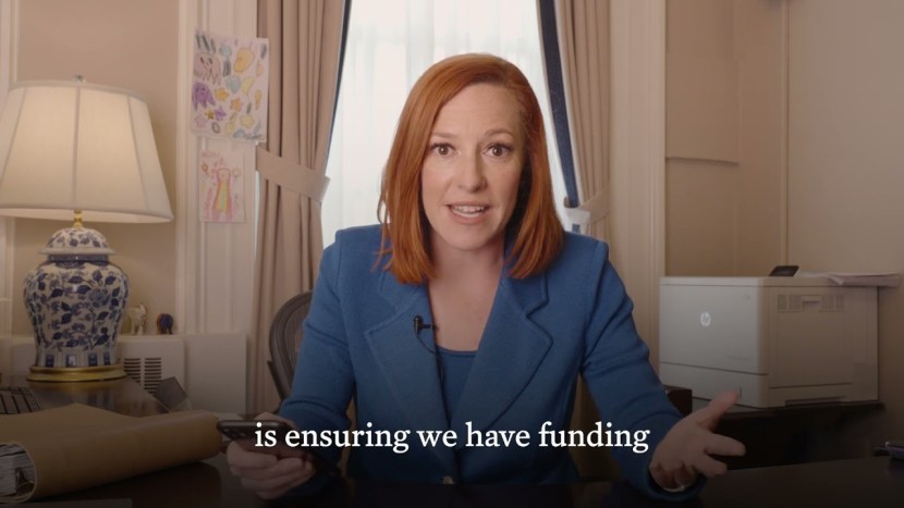 Jennifer Aniston in a swimsuit 2013