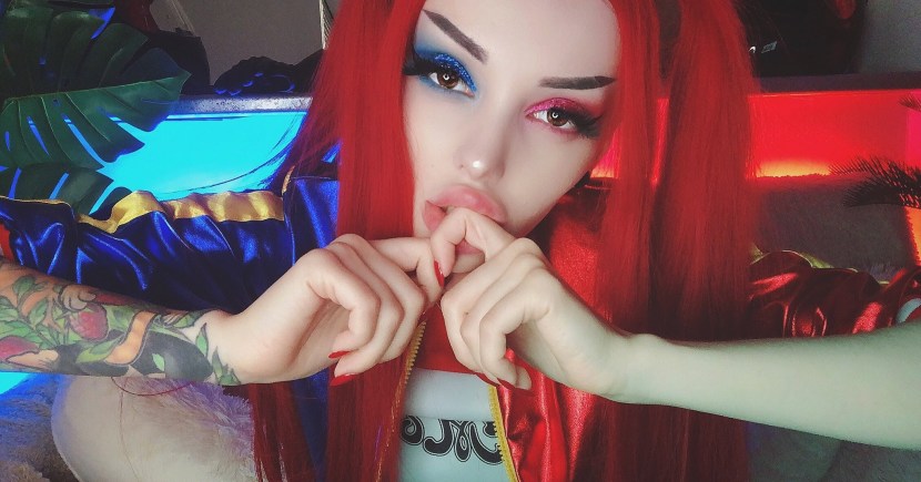 Naked lesbians with colorful hair