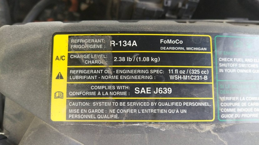 Ford focus 2 volume of refrigerant