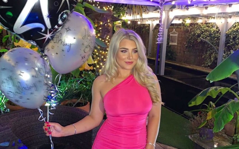 Madlen Wright football player