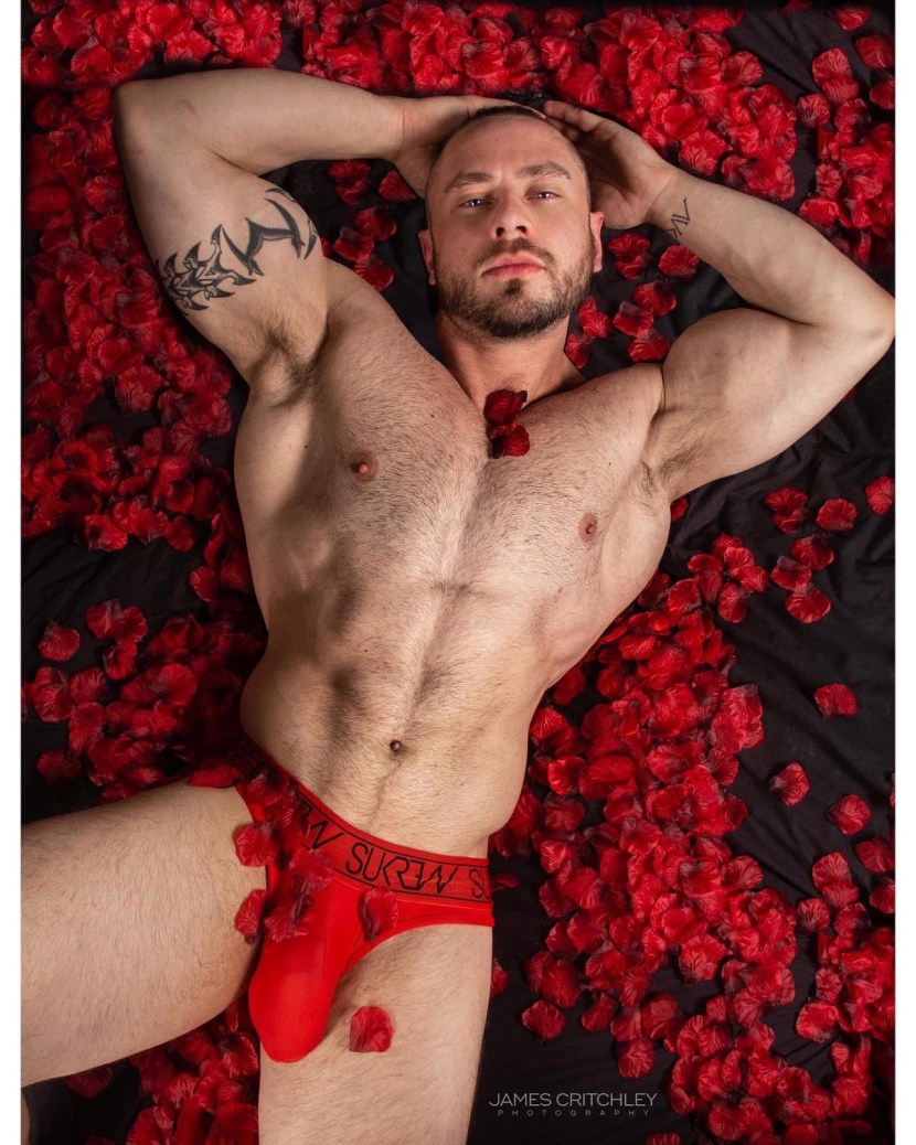 Marshall Price Model Naked Penis