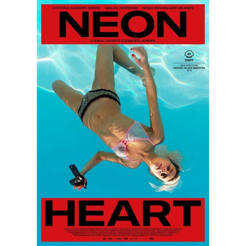 Victoria Carmen Sonne Holid 2018