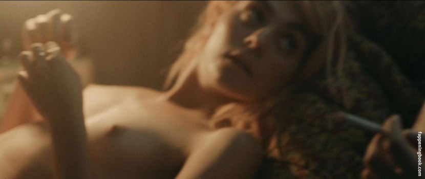 Victoria Carmen Sonn Nude