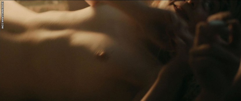 Victoria Carmen Sonn Nude