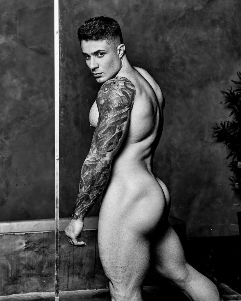 Maximilian Barmin Maximilian Barmin Naked