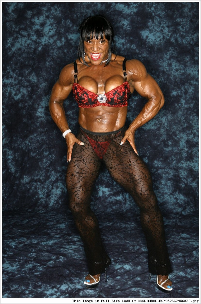 Carmella Cureton BodyBuilder