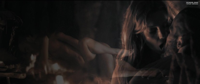 Annabell Wallis Erotic