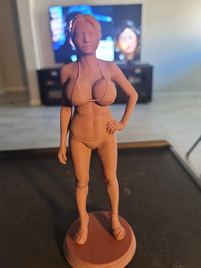 NAOMI 'Sexycyborg' wu without clothes