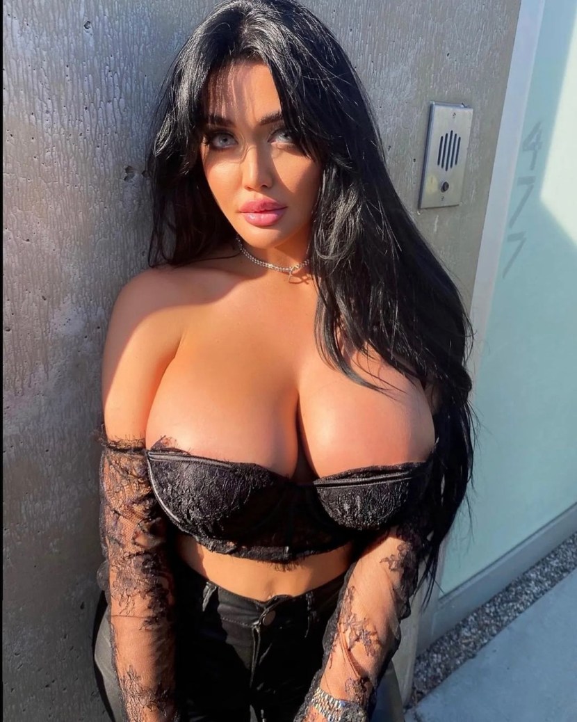 Porn actress Becky Banditti