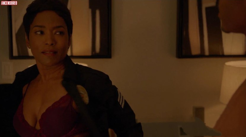 Angela Bassett in his youth Hot