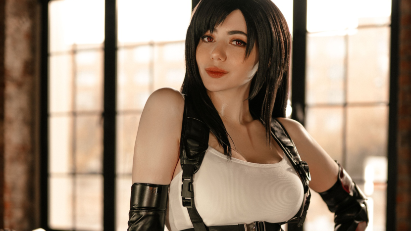 Tifa Lokhart Final Fantasy 7 Cosplay +18