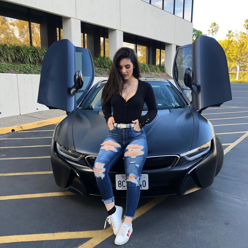 Model Natalie Gibson