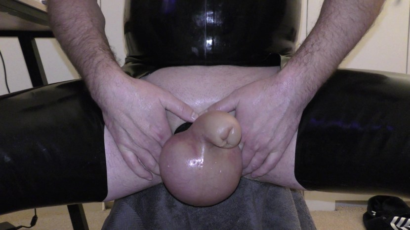 Women with big tits milk