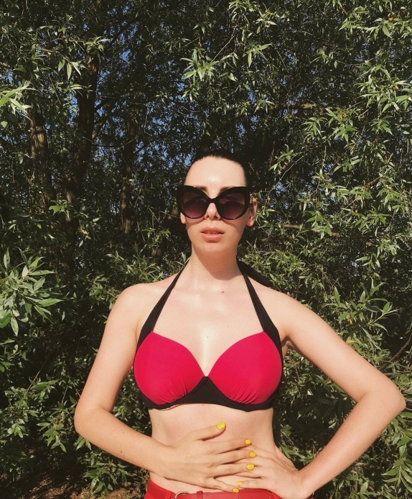 Olga Pechova porn actress