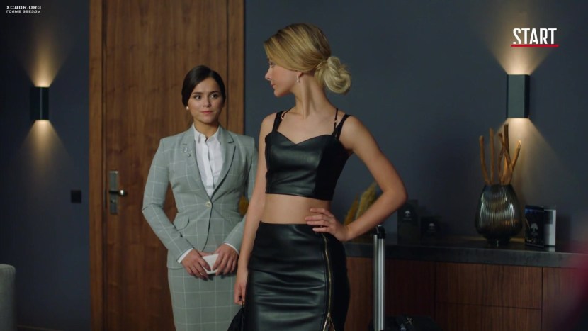 Mila Sivatskaya in the underwear Grand Lyon