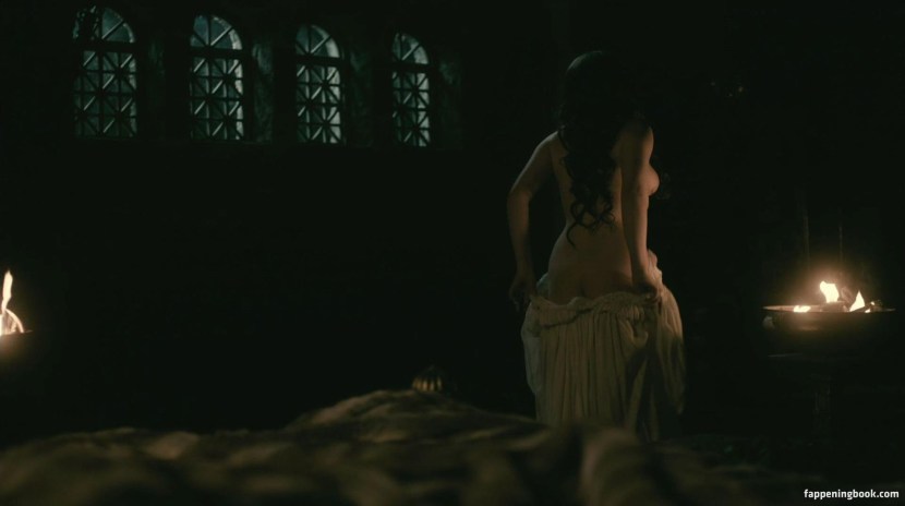 Amy Manson Erotic shots