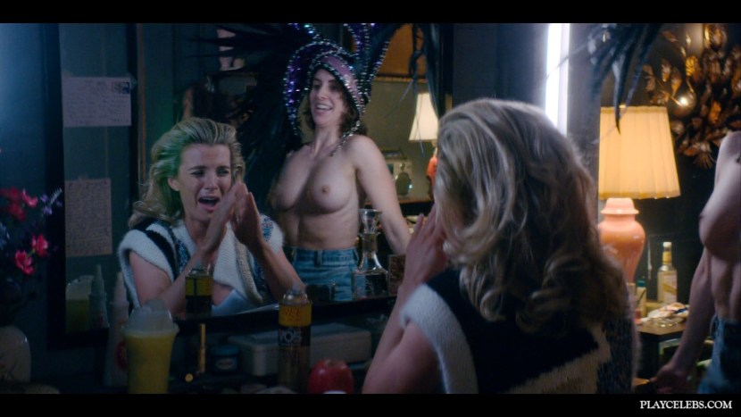 Betty Gilpin Erotic photos