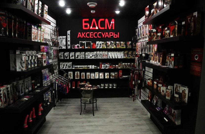 Actress Devon Ogden Anal