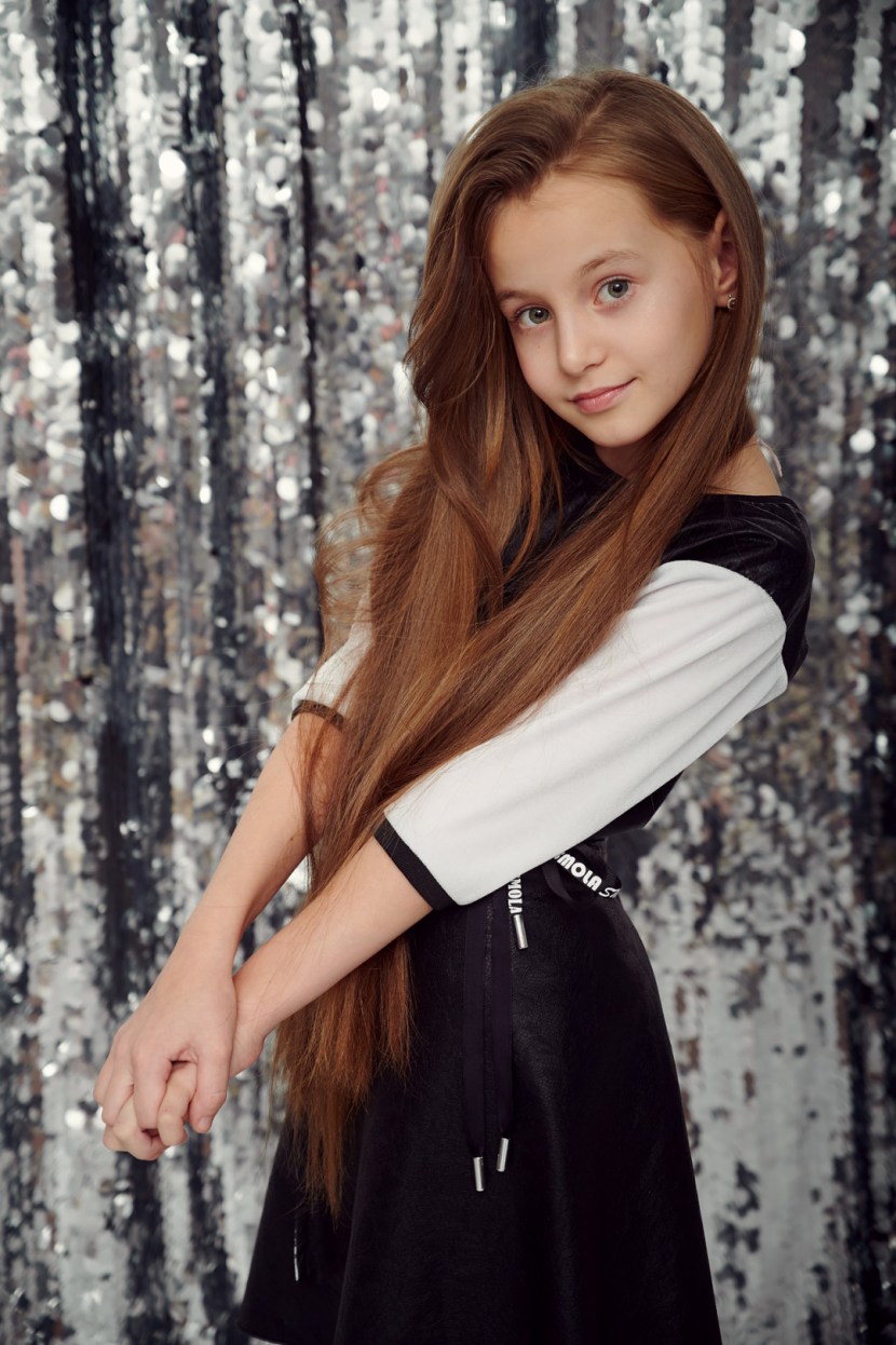 Models Silver Starlets