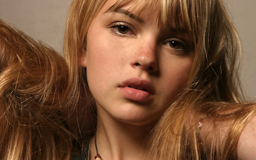 Aimi Tigarden shameless