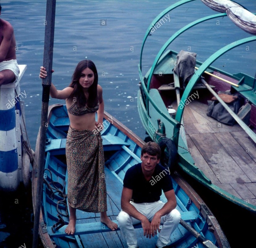 Romina Malasmina is naked