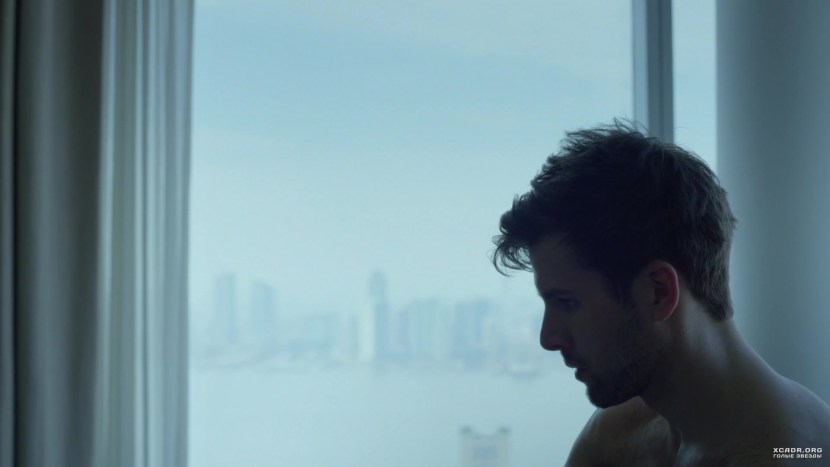 Kristen Stewart company bra from the film under water