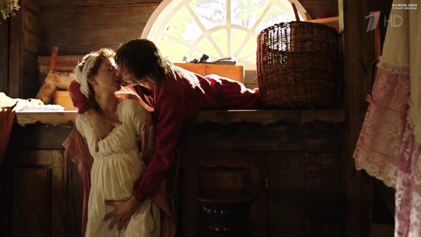 Table of training on horizontal bar