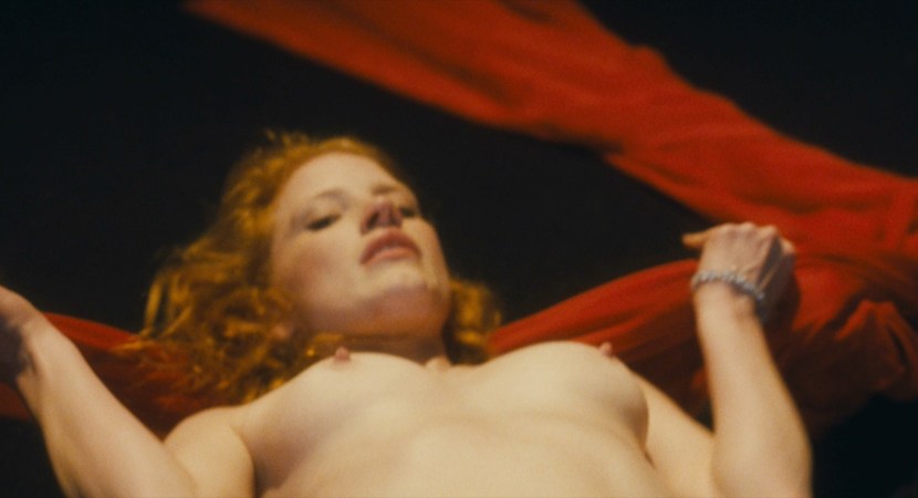 Jessica Chastain Naked in the movies