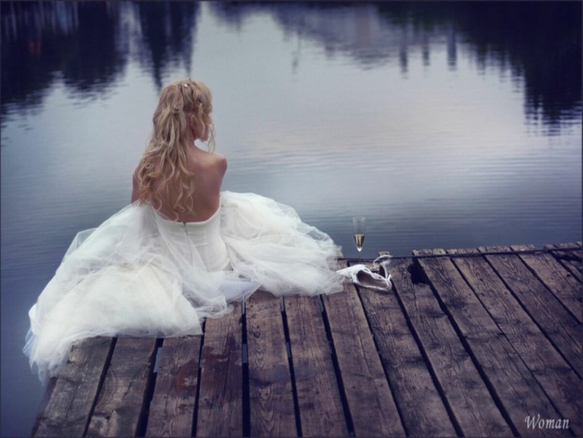 Dakota Sky porn actress