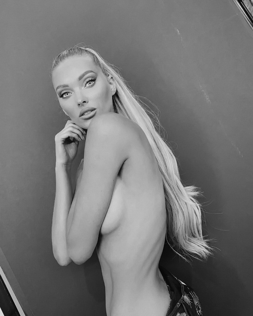 Elsa Hosk sexy naked