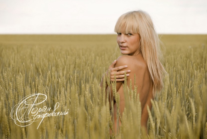 Polyakova field actress naked