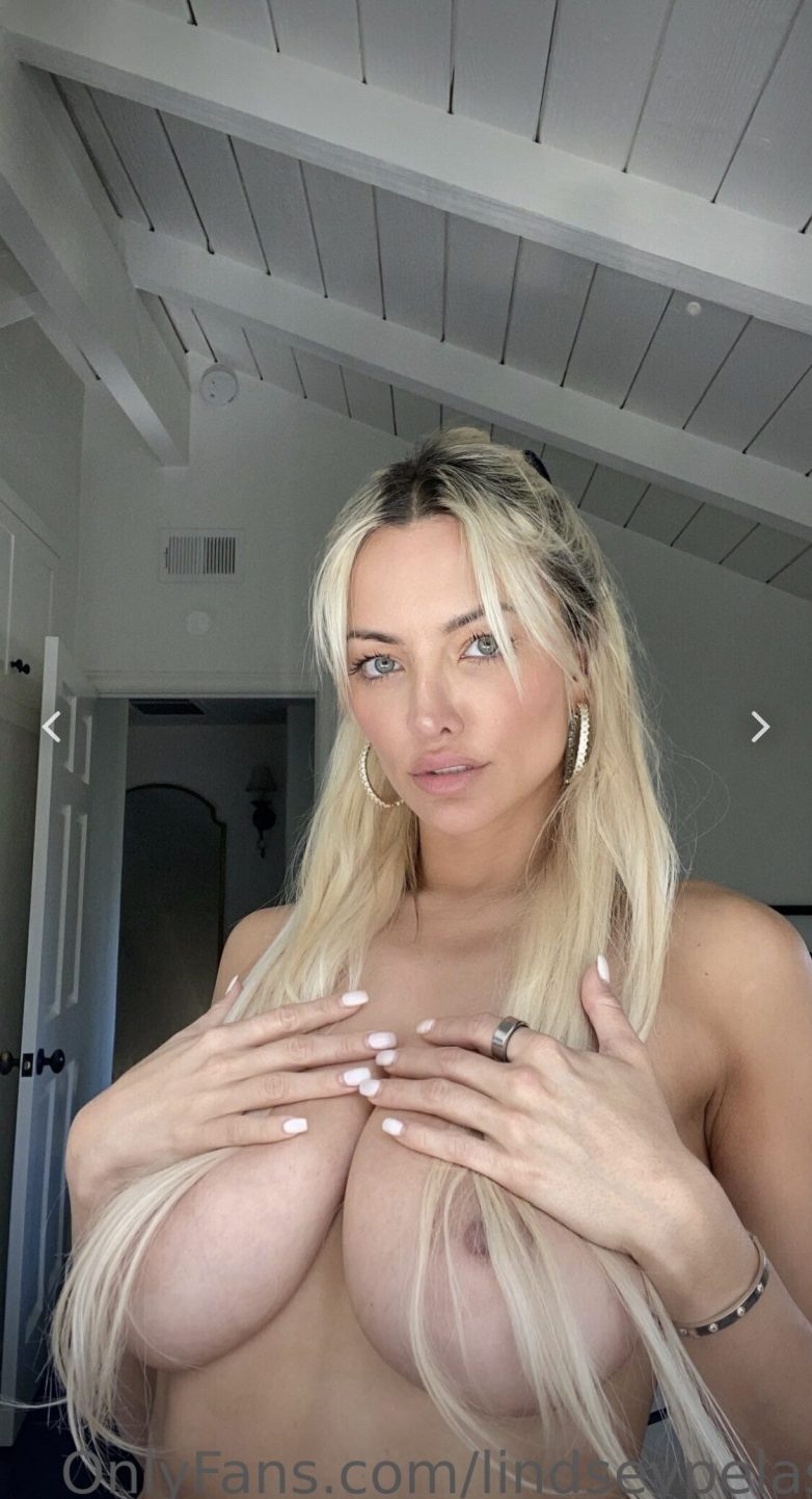 Lindsay Nicole Pelas Naked