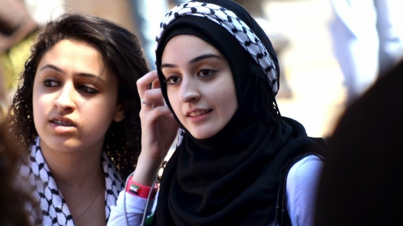 Palestinian girls