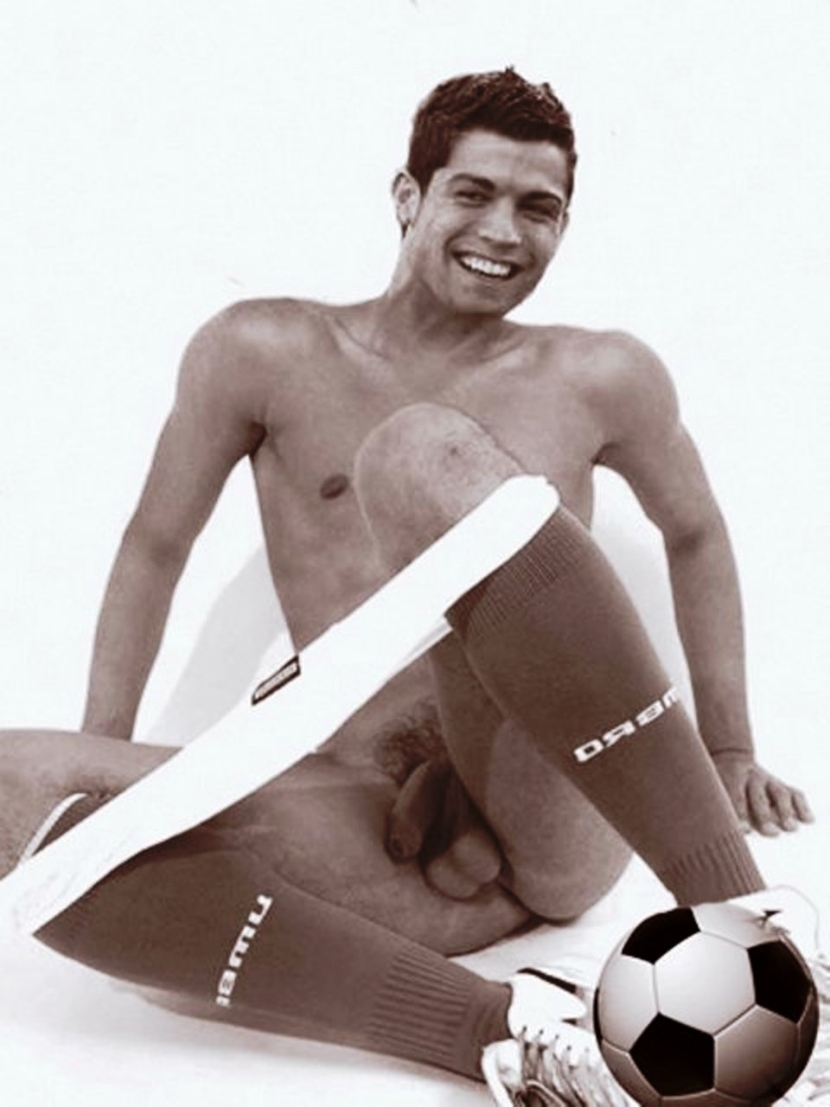 Naked Christiano Ronaldo