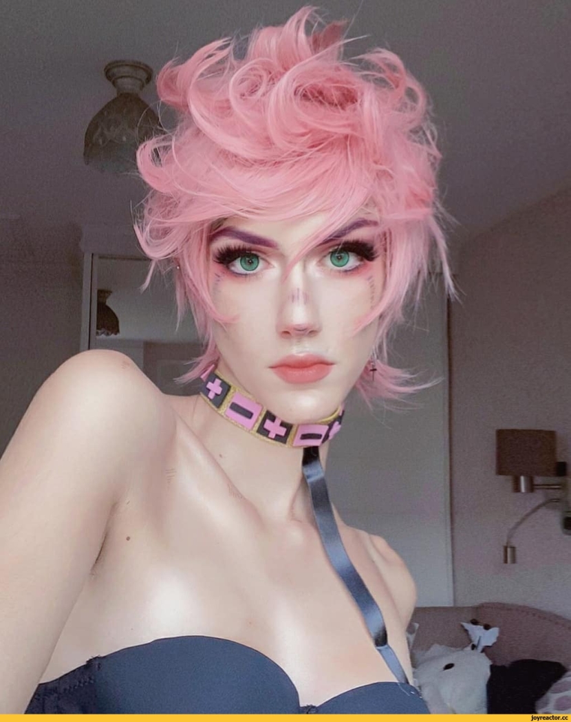 Trish Kojo's cosplay