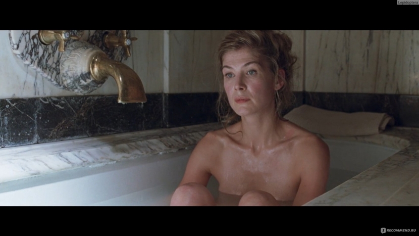 Rosamund Mauri Ellen Pike18+