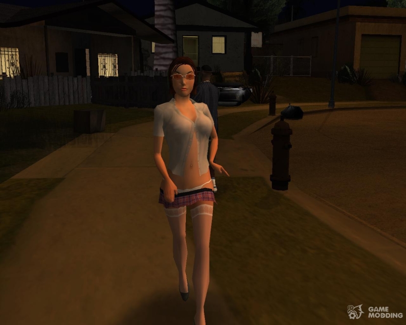 Naked women in GTA Sanandres