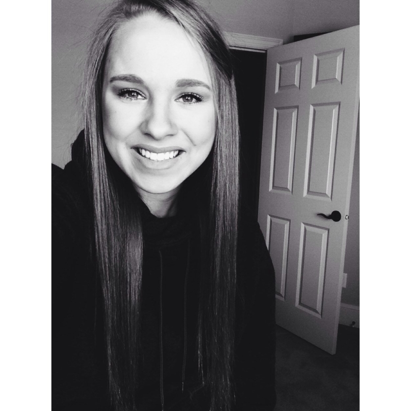 Maria Bobko Gray Mouse