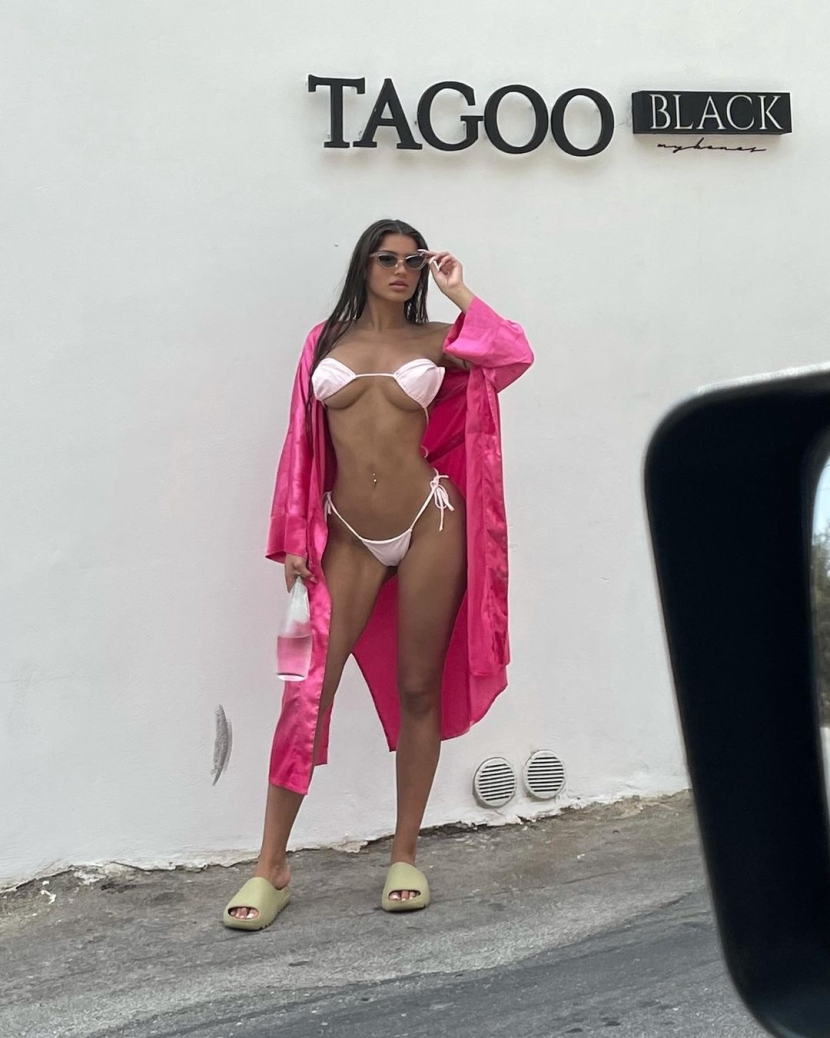 Valeria Bearfolf Naked